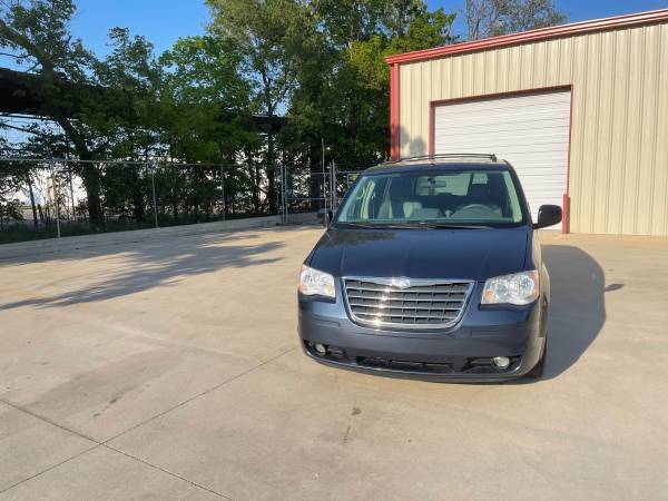 2009 Chrysler town and country - - by dealer - vehicle for sale in Wichita, KS – photo 2