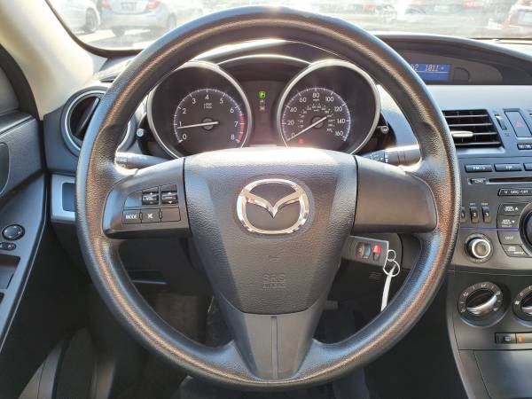 ///2013 Mazda 3i//2-Owners//Automatic//Gas Saver//Drives Great/// -... for sale in Marysville, CA – photo 11