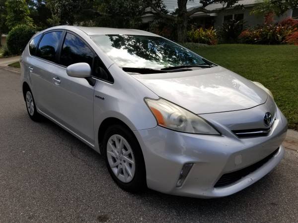2012 Toyota Prius V - cars & trucks - by owner - vehicle automotive... for sale in SAINT PETERSBURG, FL – photo 7