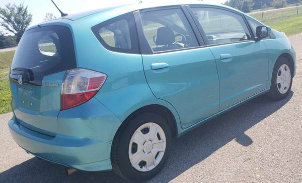 2012 Honda Fit w/59k: 1.5l, 5-spd manual, 27/33mpg, new tires! for sale in Alvaton, KY – photo 5