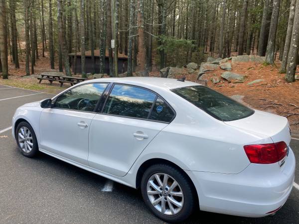2012 Volkswagon Jetta Sel 2.5L. One owner and always garage kept -... for sale in Riverside, RI – photo 6
