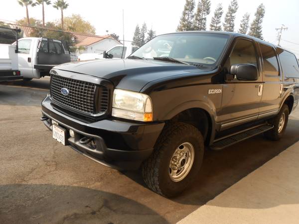 2002 Ford Excursion LIMITED! 4X4 7.3 Diesel 3rd Row Seating! for sale in Oakdale, CA – photo 2