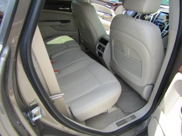 2014 Cadillac SRX - - by dealer - vehicle automotive for sale in Hernando, FL – photo 19