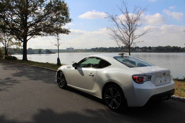 2013 Subaru BRZ Manual 2dr Cpe Premium 6 SPEED MANUAL for sale in Great Neck, NY – photo 5