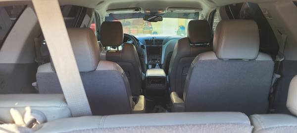 Chevy Traverse 2012 LT - cars & trucks - by owner - vehicle... for sale in Tolleson, AZ – photo 4