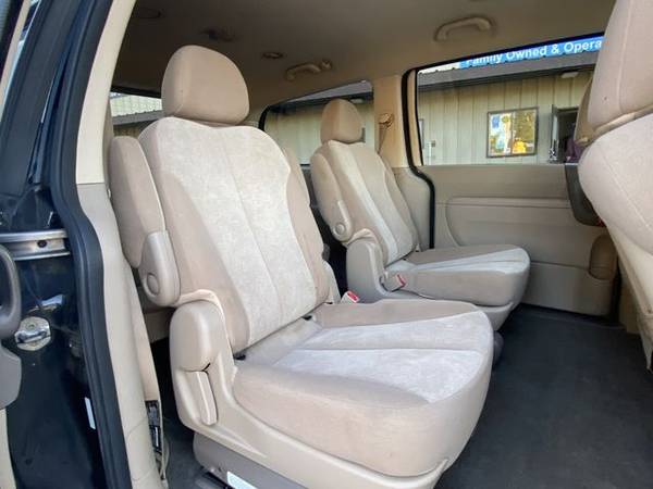 2012 Kia Sedona LX Minivan 4D - - by dealer - vehicle for sale in Dallas, OR – photo 12