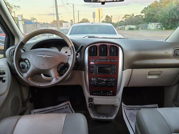 2006 Chrysler Town Country Touring Guaranteed Credit Appr - cars &... for sale in SAINT PETERSBURG, FL – photo 11