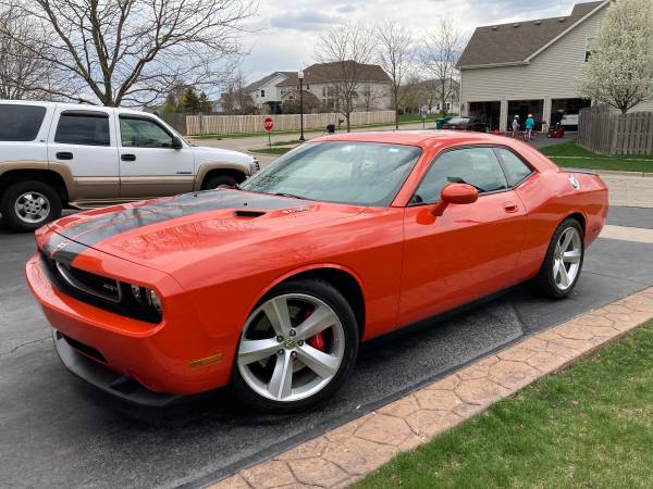 SRT 8 for sale for sale in Gurnee, IL – photo 2