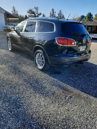 2008 Buick Enclave CXL AWD - cars & trucks - by owner - vehicle... for sale in Redmond, OR – photo 6