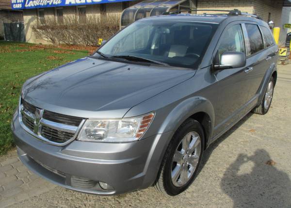 LIKE NEW*2009 DODGE JOURNEY"R/T"*3RD ROW... for sale in Waterford, MI – photo 3