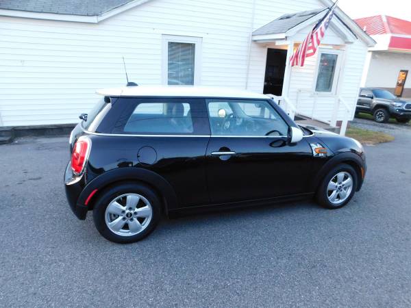 2014 Mini Cooper 6 speed - cars & trucks - by dealer - vehicle... for sale in Mooresville, NC – photo 4