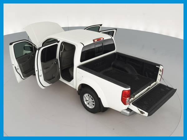 2019 Nissan Frontier Crew Cab SV Pickup 4D 5 ft pickup White for sale in El Paso, TX – photo 17