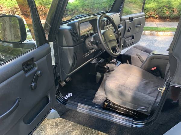 Summer Ready 2005 Jeep Wrangler Low Miles 85K Super Clean No Rust ! for sale in Lincoln Park, NY – photo 16