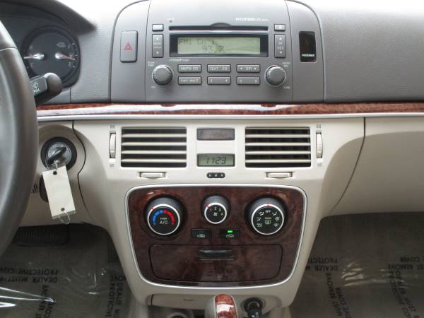 2006 Hyundai Sonata GLS V6, Clean Carfax! Low Miles! for sale in Rowley, MA – photo 22