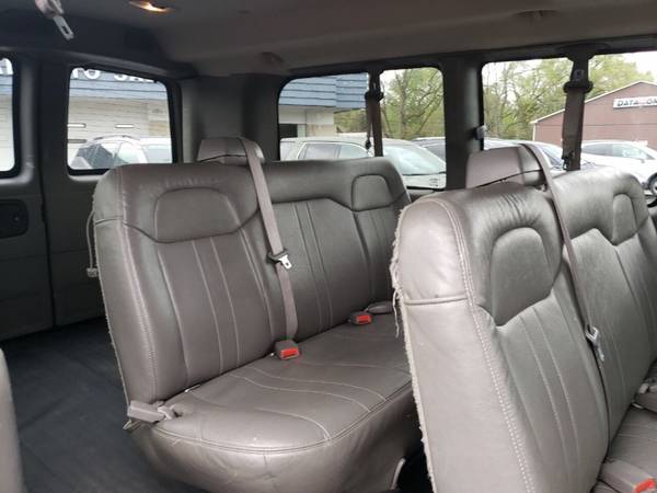 2008 GMC Savana Passenger ( LOW MILES! - - by dealer for sale in North Lima, OH – photo 6