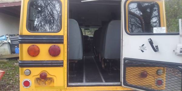 2001 GMC 3500 Short School Bus (One Owner, Nice, and Low Miles) -... for sale in Piney Flats, TN – photo 6
