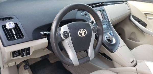 Toyota Prius, 2010, clean title for sale in Madison, AL – photo 6