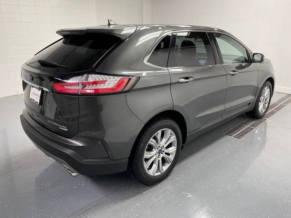 2019 Ford Edge FWD 4D Sport Utility/SUV Titanium for sale in Indianapolis, IN – photo 23