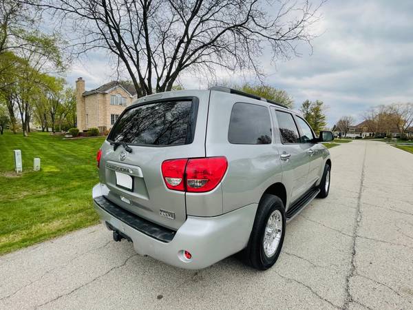 2008 Toyota Sequoia SR5 4x4 Extra clean for sale in Buffalo Grove, IL – photo 14