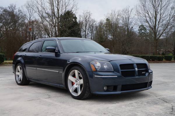 2007 Dodge Magnum SRT-8 - cars & trucks - by owner - vehicle... for sale in Charlotte, NC – photo 3