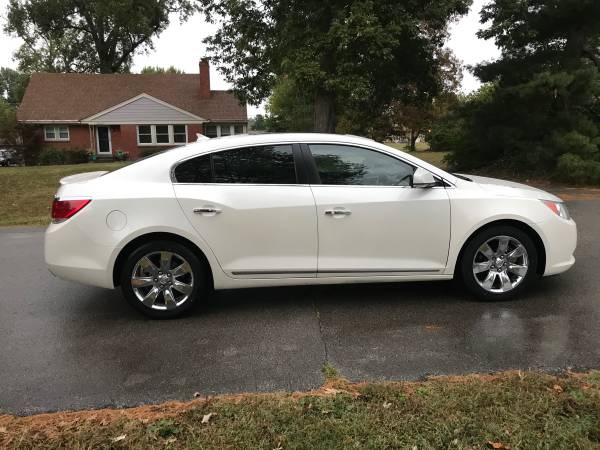 2011 Buick LaCrosse premium for sale in Louisville, KY – photo 8