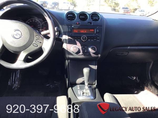 2010 NISSAN ALTIMA 2 5S - - by dealer - vehicle for sale in Jefferson, WI – photo 11