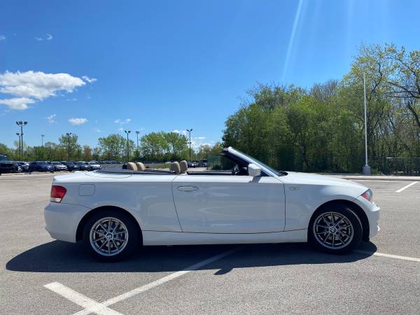 2011 Bmw 1-Series Convertible for sale in Elmhurst, IL – photo 3
