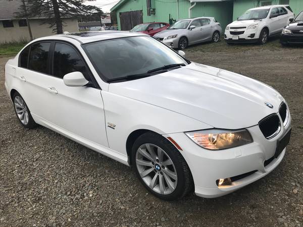 2011 BMW 328xi, LEATHER, LOW MILES, ROOF, WARRANTY. - cars & trucks... for sale in Mount Pocono, PA – photo 4
