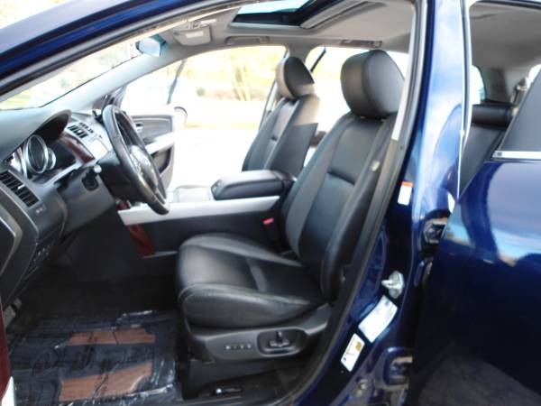 Mazda CX-9 AWD SUV Sunroof Leather Navi 3rd Row**1 Year Warranty** -... for sale in Hampstead, MA – photo 19