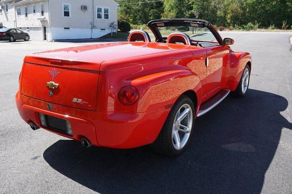 2004 Chevrolet Chevy SSR LS 2dr Regular Cab Convertible Rwd SB Diesel for sale in Plaistow, NH – photo 16