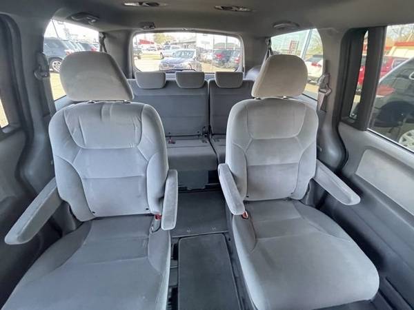 2010 Honda Odyssey LX - - by dealer - vehicle for sale in Wausau, WI – photo 17