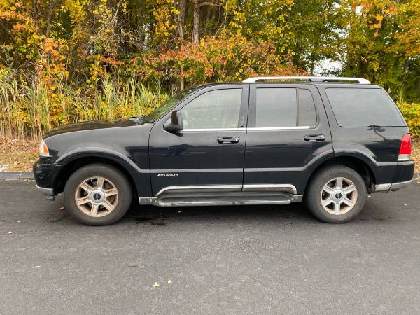 2004 Lincoln Aviator AWD Luxury - Low Miles! for sale in New Bedford, MA – photo 4