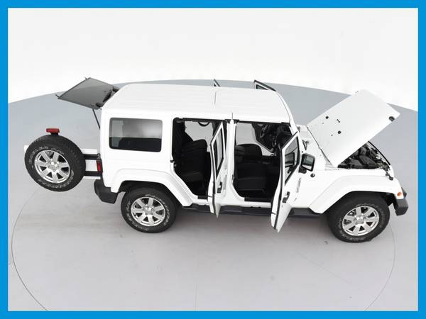 2016 Jeep Wrangler Unlimited Sahara Sport Utility 4D suv White for sale in Sarasota, FL – photo 20