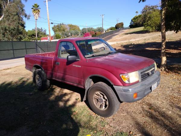 1998 Toyota Tacoma, $4000. 4x4, 5 speed, for sale in Fallbrook, CA – photo 4