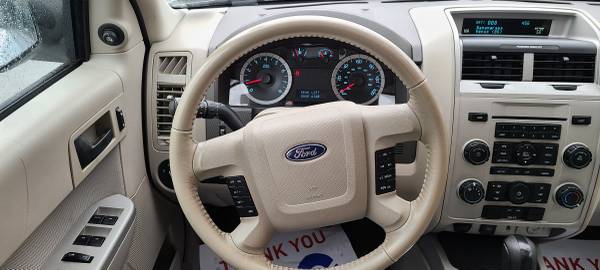 2011 FORD ESCAPE XLT - - by dealer - vehicle for sale in Barre, VT – photo 11