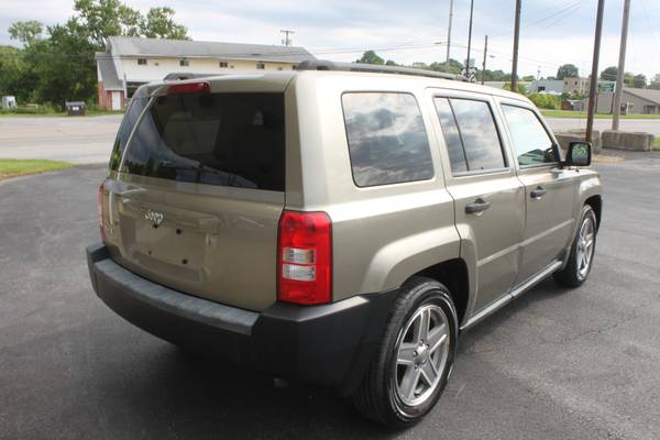 2007 Jeep Patriot 4WD - 96K Miles - cars & trucks - by dealer -... for sale in New Castle, OH – photo 7