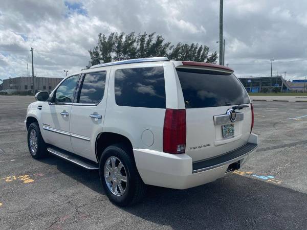 2007 Cadillac Escalade Base AWD 4dr SUV GUARANTEED APPROVAL! - cars... for sale in Miami, FL – photo 10