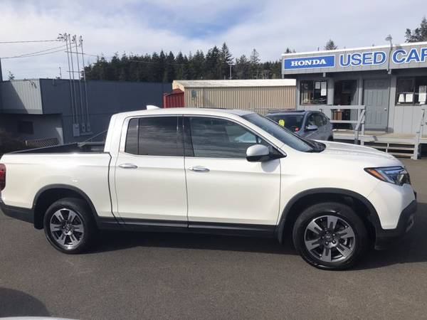 2019 Honda Ridgeline Rtl-e - - by dealer - vehicle for sale in Coos Bay, OR – photo 3