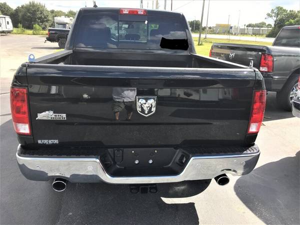2019 RAM BIG HORN 4X2 CREW CAB PICK UP TRUCK LIKE NEW for sale in Fort Myers, FL – photo 3