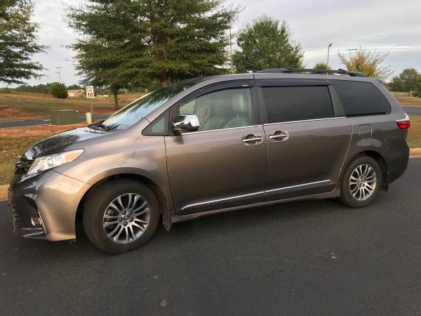 2018 toyota sienna for sale in Boiling Springs, SC – photo 6