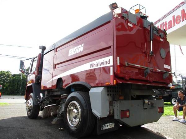 2005 Sterling SC8000 STREET SWEEPER, VACCUUM TRUCK,, 24K MILES -... for sale in south amboy, WV – photo 3