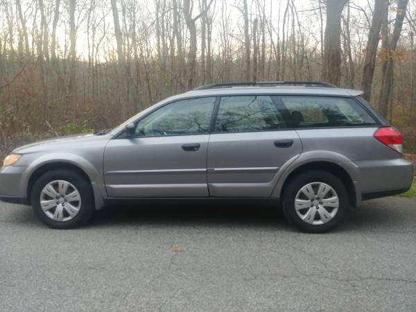 2008 Subaru Outback - cars & trucks - by owner - vehicle automotive... for sale in Norwalk, CT – photo 6