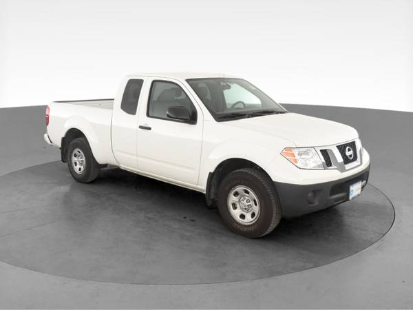 2019 Nissan Frontier King Cab S Pickup 2D 6 ft pickup White -... for sale in Austin, TX – photo 15
