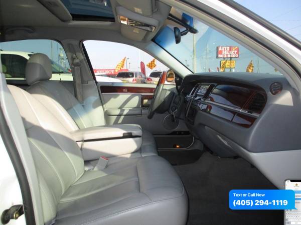 2005 Lincoln Town Car Signature Limited 4dr Sedan $0 Down WAC/ Your... for sale in Oklahoma City, OK – photo 24