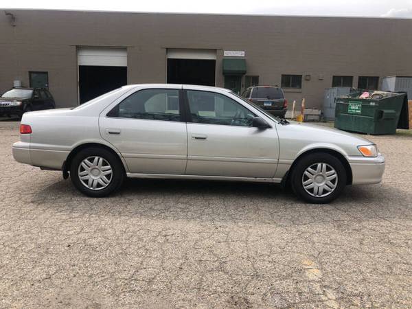 2000 Toyota Camry LE GREAT TRANSPORTATION - - by for sale in Danbury, NY – photo 8