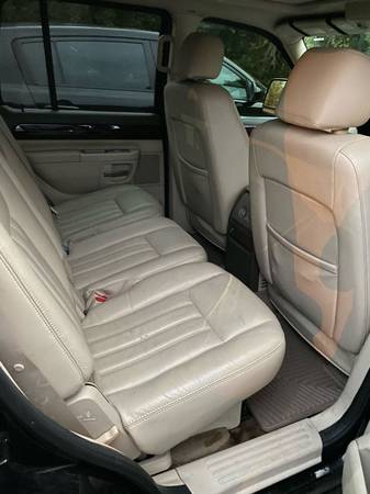 2004 Lincoln Aviator AWD Luxury - Low Miles! for sale in New Bedford, MA – photo 11