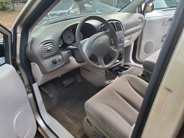 2007 Dodge Caravan Base 2.4l for sale in Oxon Hill, District Of Columbia – photo 2