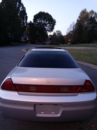 2002 Honda accord ex beautiful silver moonroof super clean only 146k... for sale in Acworth, AL – photo 15