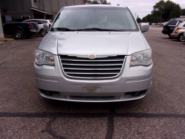 2008 Chrysler Town and Country Touring for sale in Mondovi, WI – photo 3