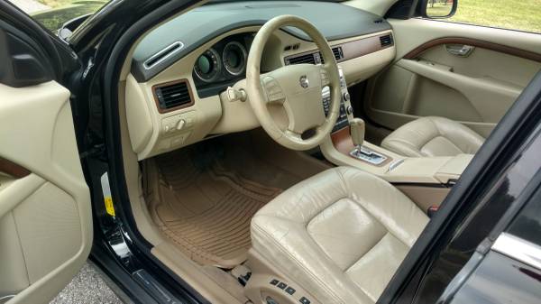 My wife's 2008 Volvo S80 T6 AWD twin turbo - cars & trucks - by... for sale in Orient, OH – photo 12